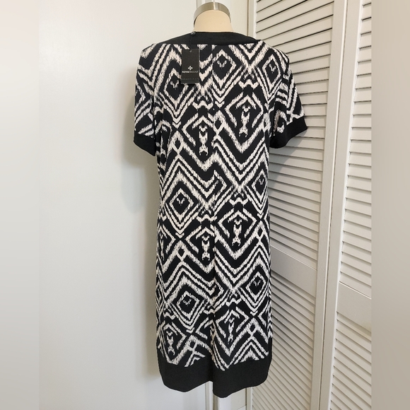 RONNI NICOLE NWT SIZE 16 DRESS - Picture 3 of 4